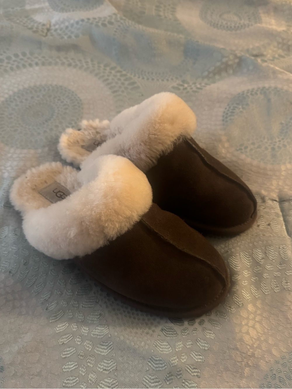 UGG Women's Chestnut Suede Slide with Cream Shearling Strap